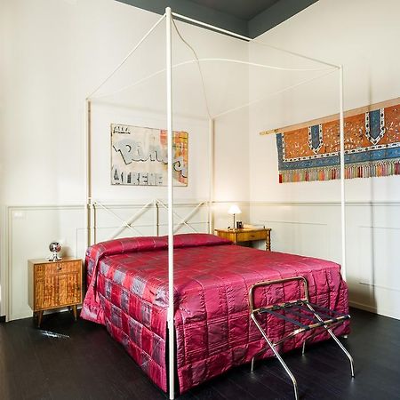 Arnobio Florence Suites Bagian luar foto