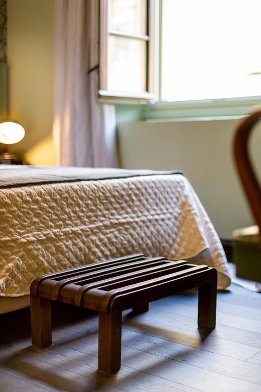 Arnobio Florence Suites Bagian luar foto