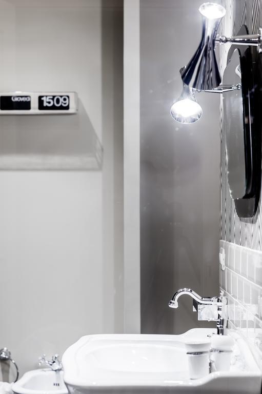 Arnobio Florence Suites Bagian luar foto