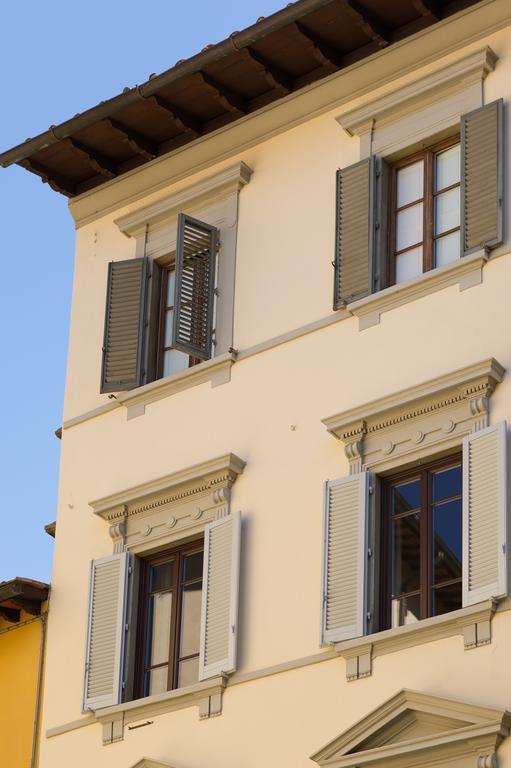 Arnobio Florence Suites Bagian luar foto