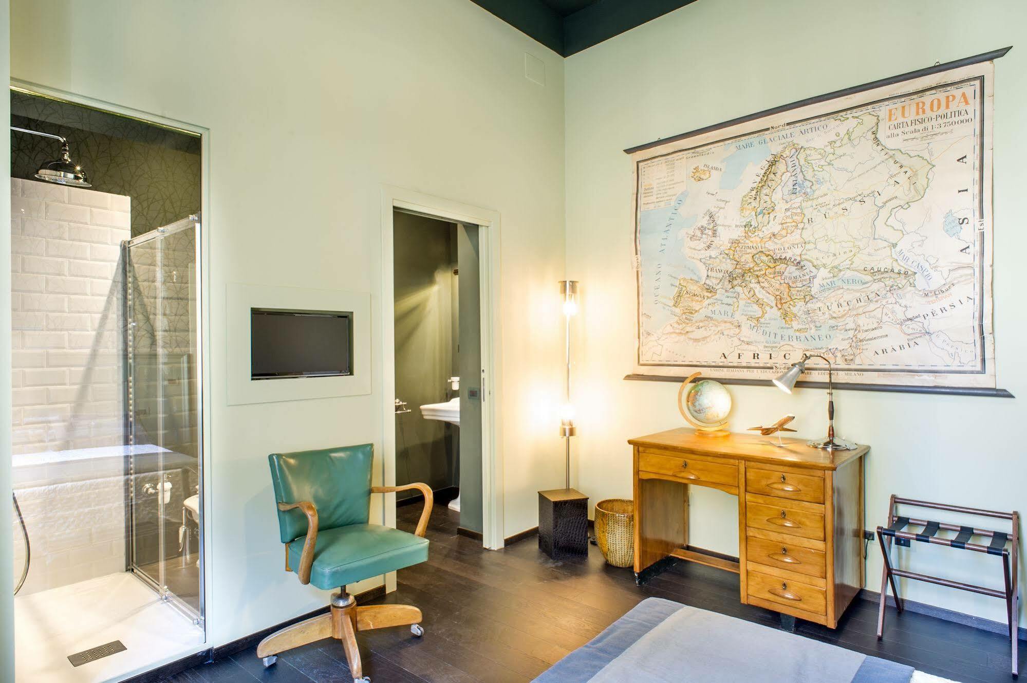 Arnobio Florence Suites Bagian luar foto